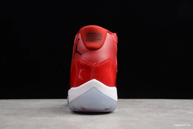 RetroGym Red Air 378037-623 Jordan 11 0823